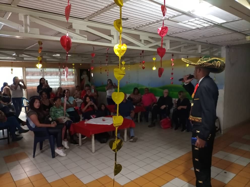 Celebran el amor, la amistad y la bohemia en el Algodonal con una tarde musical