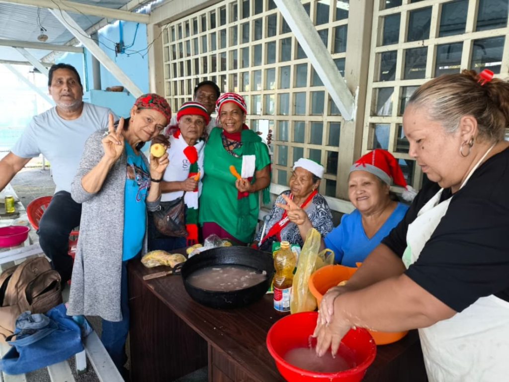 Bienvenida a la Navidad en Parroquia Caricuao