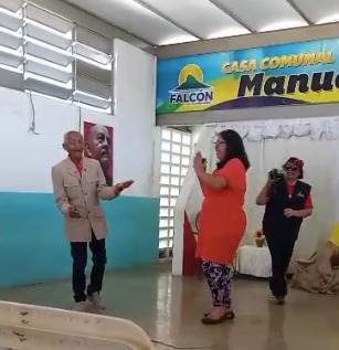 Comuna Manuela Sáenz del estado Falcón presentó la obra “Humor, Romeo y Julieta”
