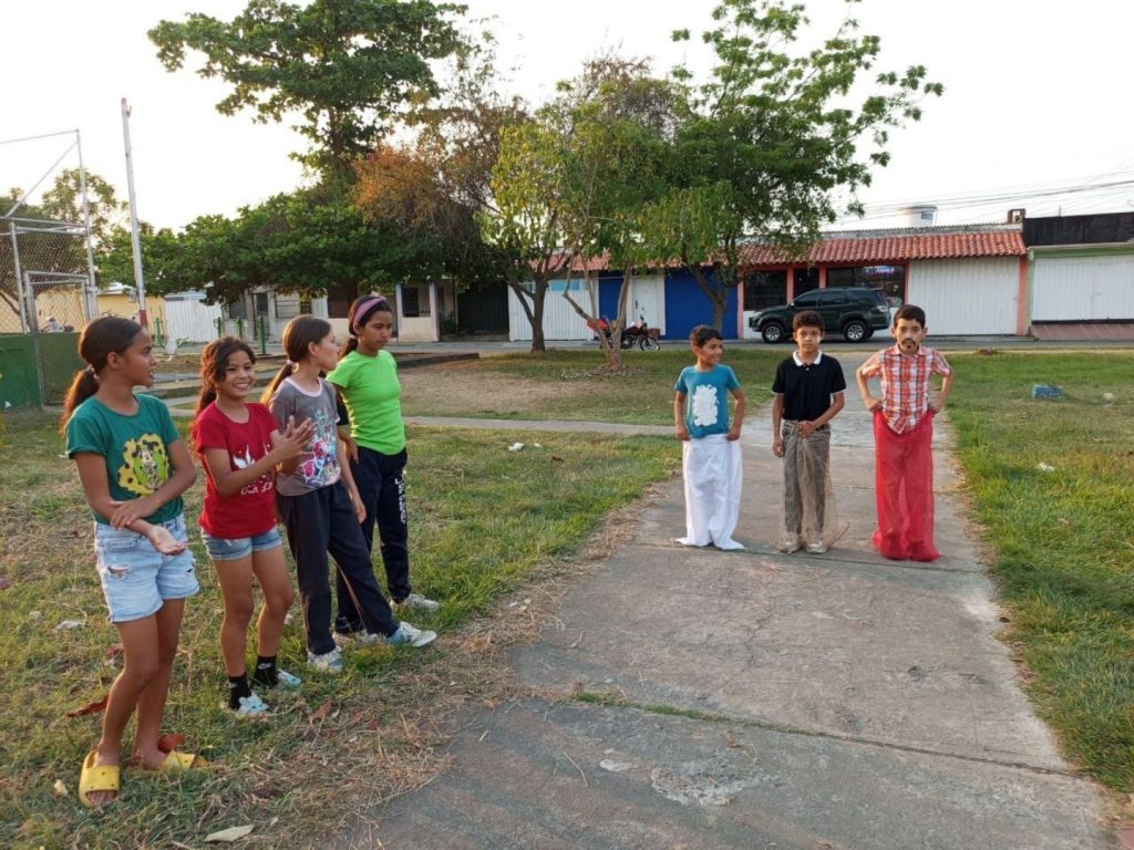 Cumpleaños Viva Venezuela en la Comuna Pedro Abrises