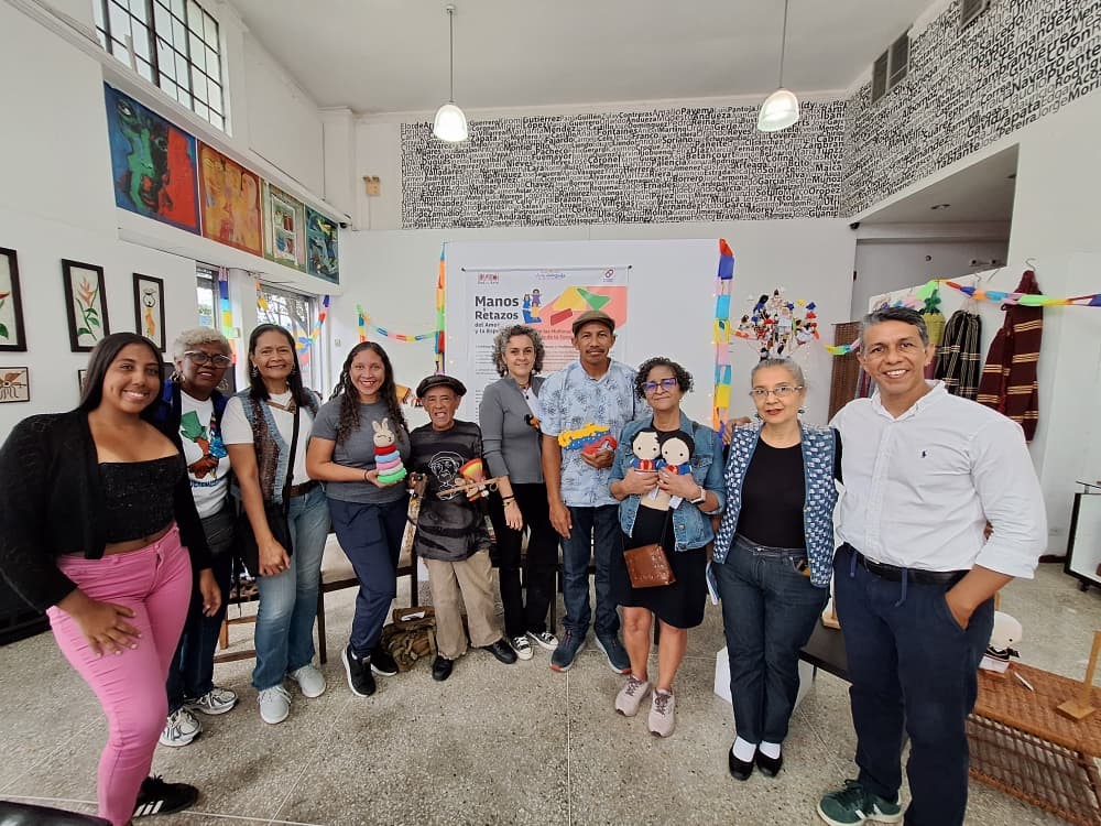 La identidad lúdica y el juguete artesanal se dieron cita en la Galería Red de Arte