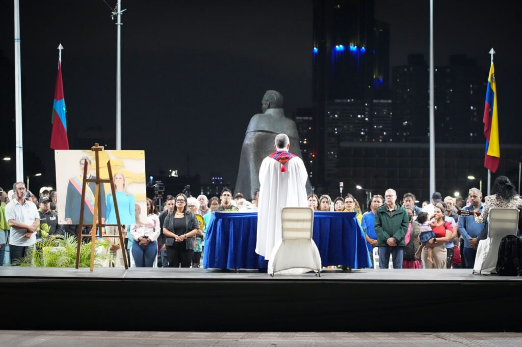 Ministerio de la Cultura presente en el encuentro de fe y unidad en la plaza Bolívar Civil de Caracas